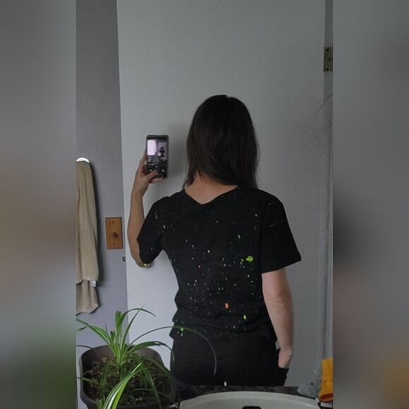 Large NIRVANA Custom Black Tee with Colorful Splatter - Picture 3 of 5
